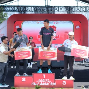Race photo from KEDIRI HALF MARATHON 2026