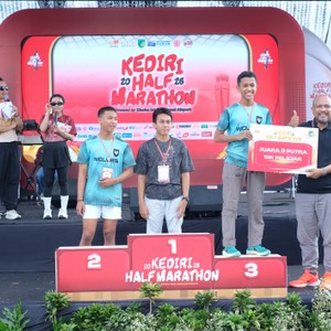 Race photo from KEDIRI HALF MARATHON 2026
