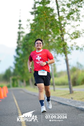 Race photo from KBP City Run 2024