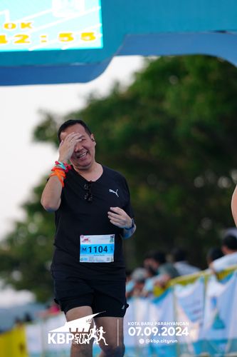 Race photo from KBP City Run 2024