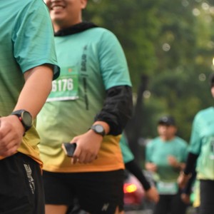 Race photo from BAUR RUN 2025