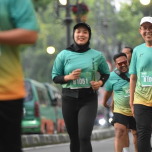 Race photo from BAUR RUN 2025