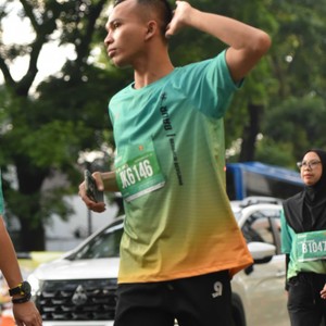 Race photo from BAUR RUN 2025