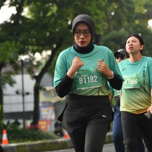 Race photo from BAUR RUN 2025