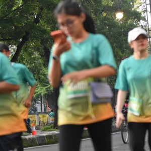 Race photo from BAUR RUN 2025