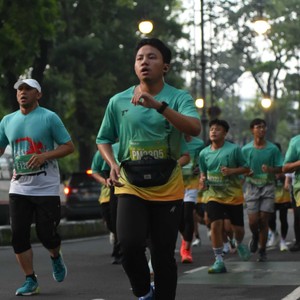 Race photo from BAUR RUN 2025