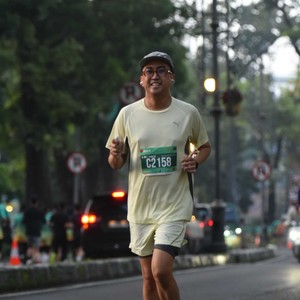 Race photo from BAUR RUN 2025