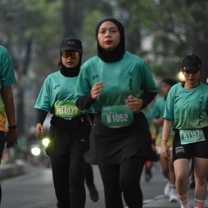 Race photo from BAUR RUN 2025
