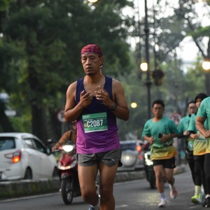 Race photo from BAUR RUN 2025