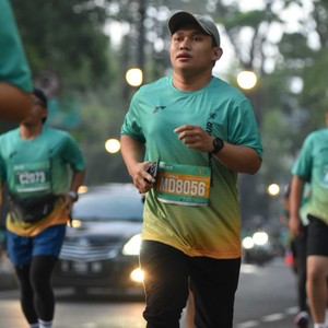 Race photo from BAUR RUN 2025