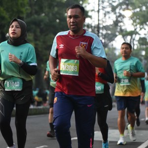 Race photo from BAUR RUN 2025