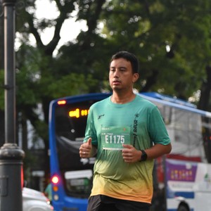 Race photo from BAUR RUN 2025