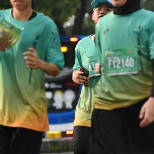 Race photo from BAUR RUN 2025