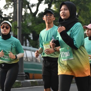 Race photo from BAUR RUN 2025