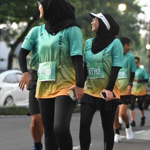 Race photo from BAUR RUN 2025