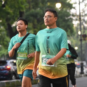 Race photo from BAUR RUN 2025