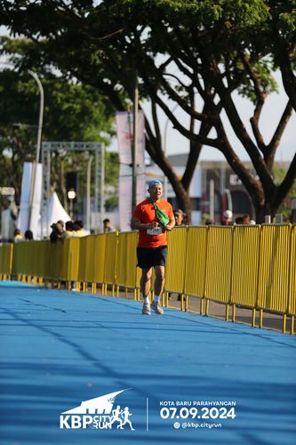 Race photo from KBP City Run 2024