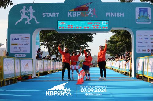 Race photo from KBP City Run 2024