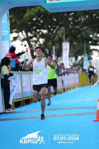 Race photo from KBP City Run 2024