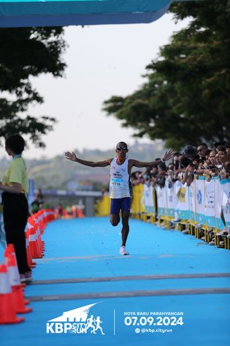 Race photo from KBP City Run 2024