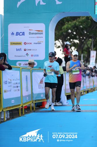 Race photo from KBP City Run 2024