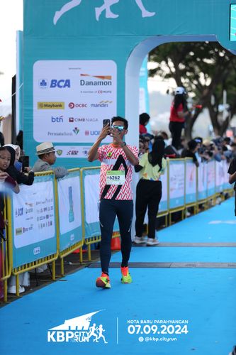 Race photo from KBP City Run 2024