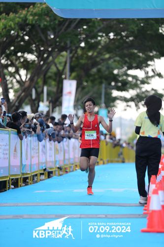 Race photo from KBP City Run 2024
