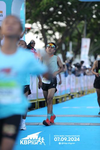 Race photo from KBP City Run 2024