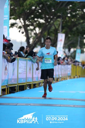 Race photo from KBP City Run 2024