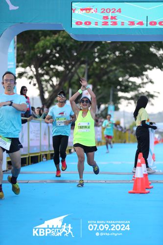 Race photo from KBP City Run 2024