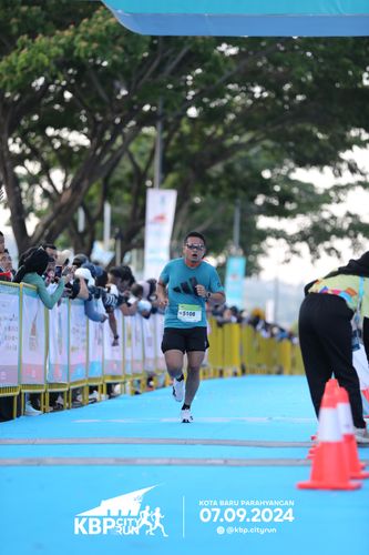 Race photo from KBP City Run 2024