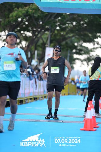 Race photo from KBP City Run 2024