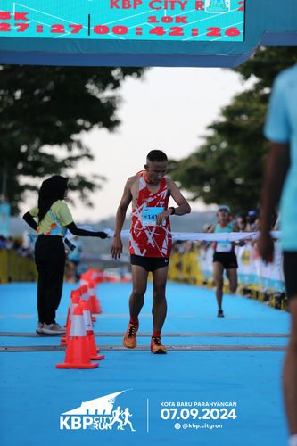 Race photo from KBP City Run 2024