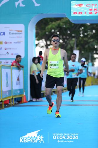 Race photo from KBP City Run 2024