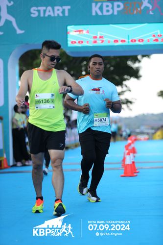 Race photo from KBP City Run 2024