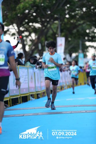 Race photo from KBP City Run 2024