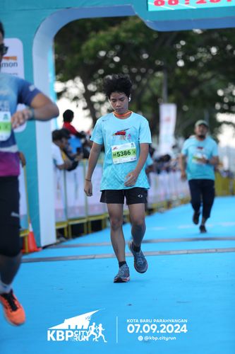 Race photo from KBP City Run 2024