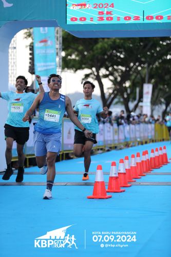 Race photo from KBP City Run 2024
