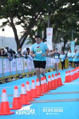 Race photo from KBP City Run 2024
