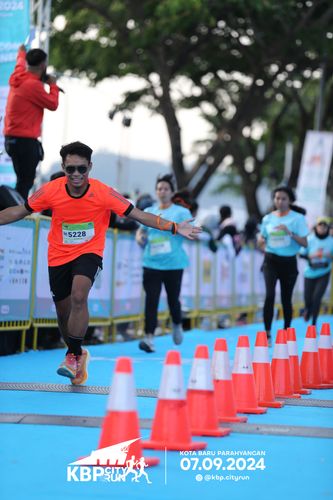 Race photo from KBP City Run 2024