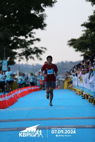 Race photo from KBP City Run 2024