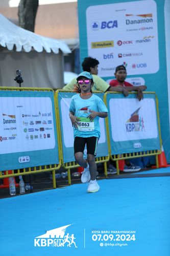 Race photo from KBP City Run 2024