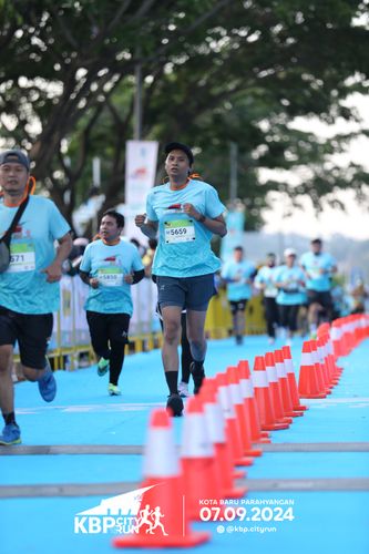 Race photo from KBP City Run 2024