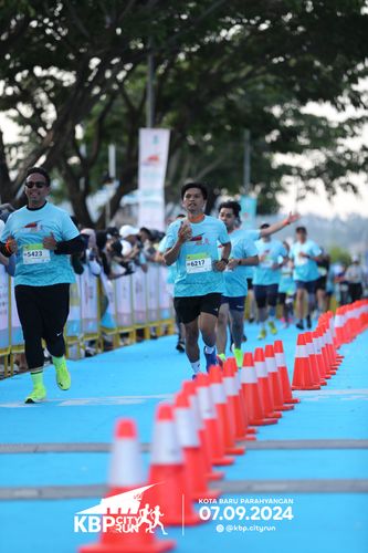 Race photo from KBP City Run 2024
