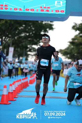 Race photo from KBP City Run 2024