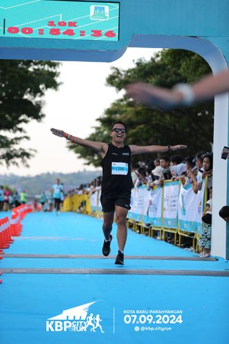 Race photo from KBP City Run 2024