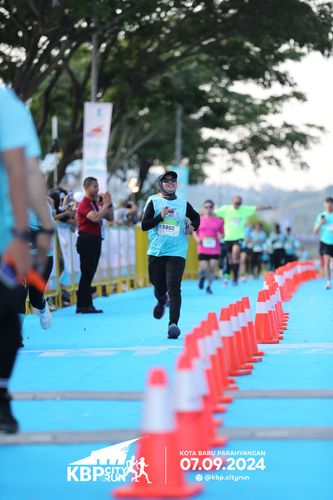 Race photo from KBP City Run 2024