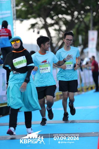 Race photo from KBP City Run 2024