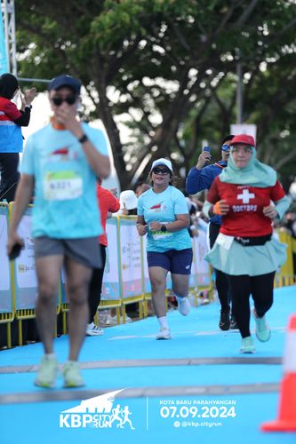 Race photo from KBP City Run 2024