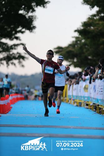Race photo from KBP City Run 2024